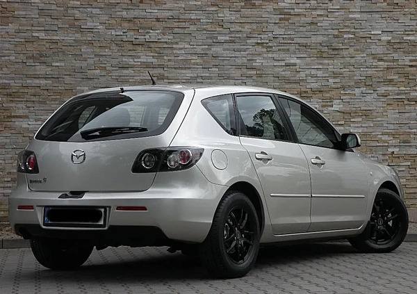 Mazda 3 cena 13800 przebieg: 144300, rok produkcji 2007 z Kępno małe 529